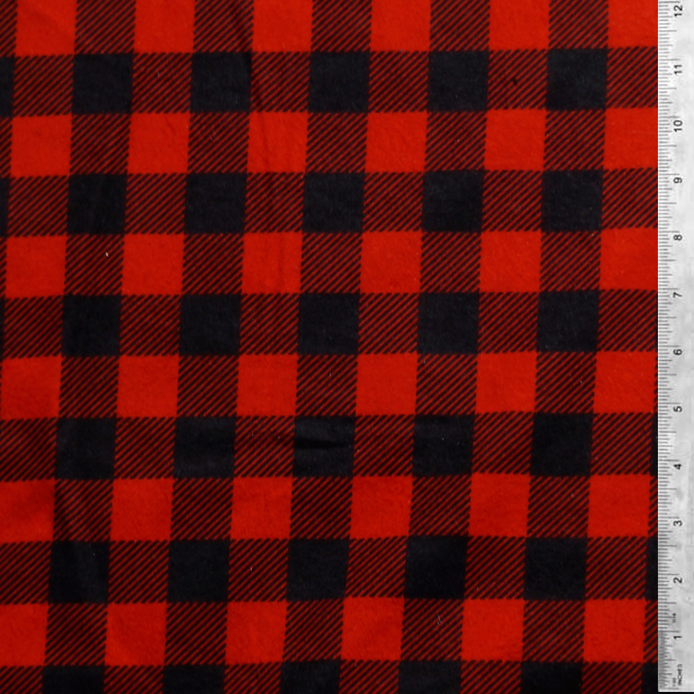Small Red Checked Buffalo Plaid Print Cotton Fabric FQ
