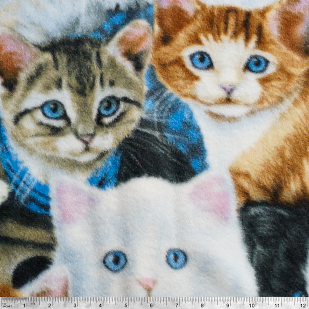 Cats on Cats Anti-Pill Premium No-Sew Throw Fleece Fabric Kit (50x60)